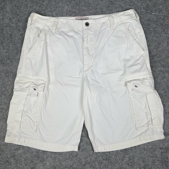 Express Shorts Mens 36 White Cargo Pockets Utility Baggy Skater Y2K Retro Cotton - Picture 1 of 14